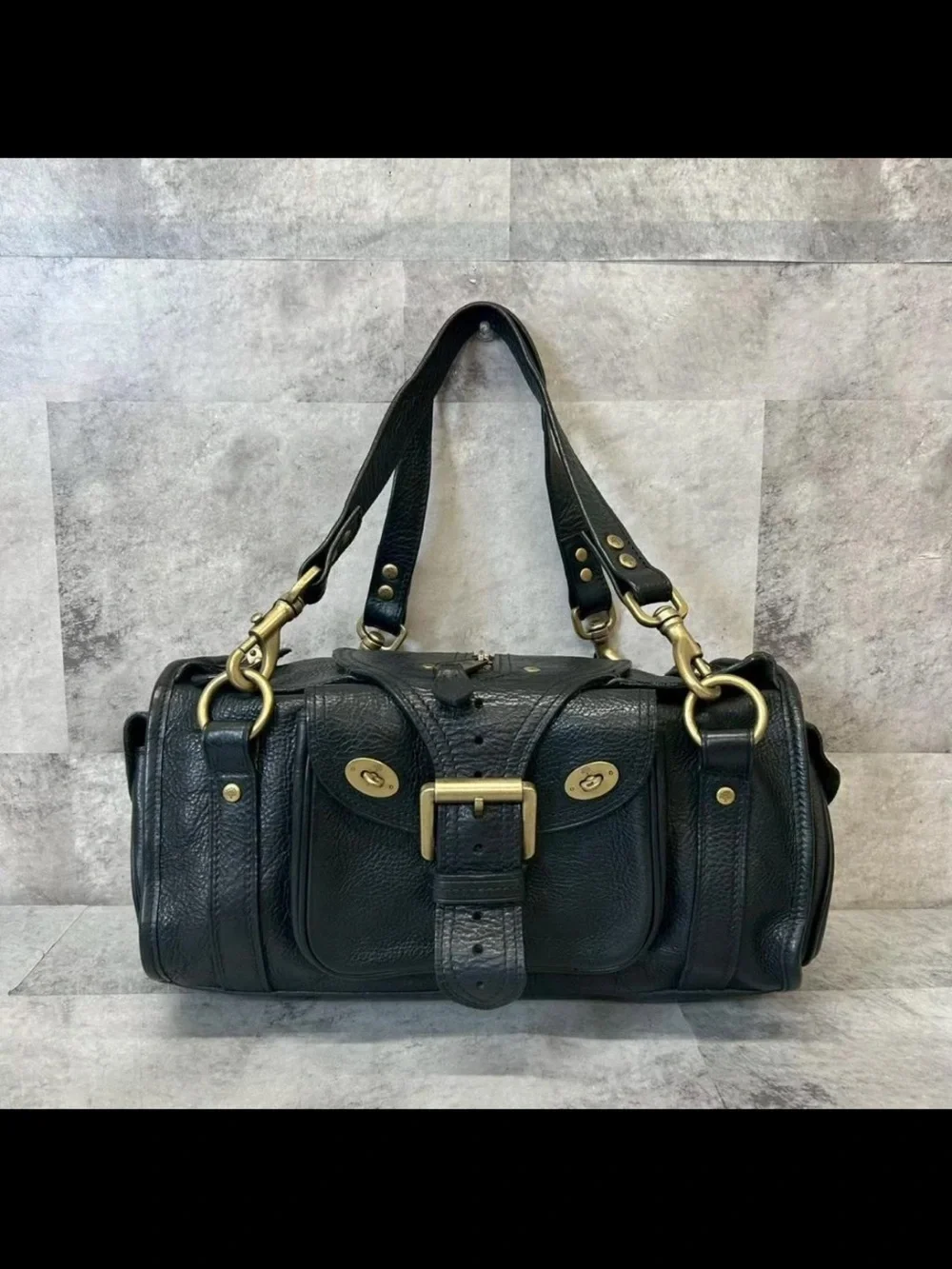 Mulberry Black Leather Shoulder Bag with Brass Hardware